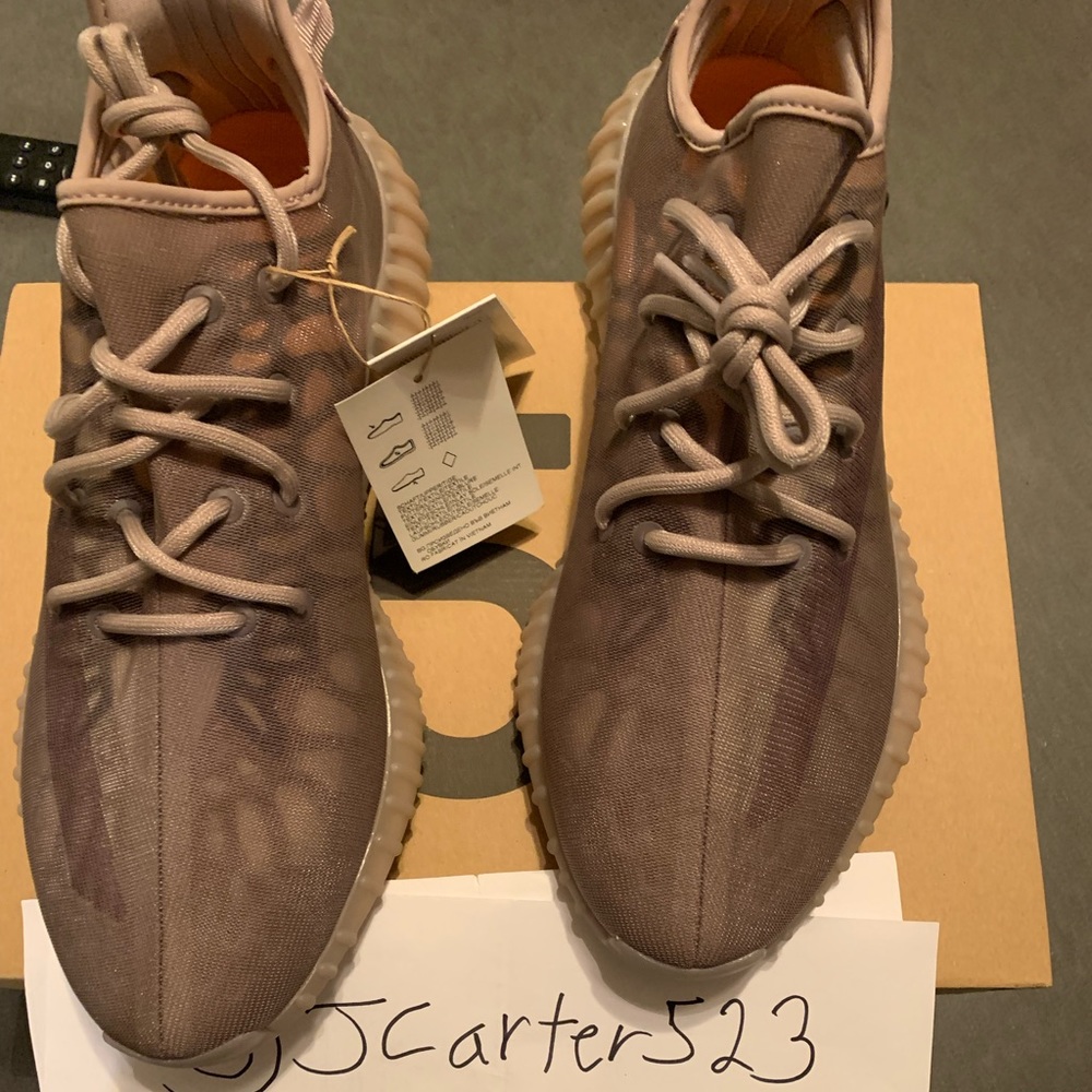 Adidas Yeezy Boost 350 V2 
MonoMist
Size Mens12.5